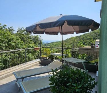 Noli House | Charming Mare E Monti Di Simonetta: Oceanfront Bliss