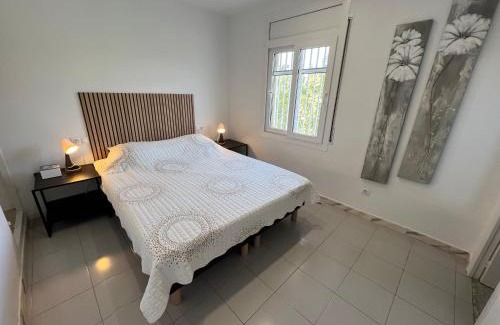 Mas Pinell Apartment | Discover Mare Nostrum 3D: Oceanfront Pet-Friendly Retreat