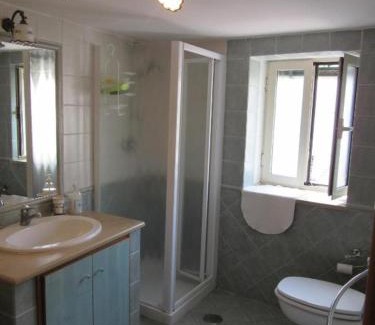 Historical Center Bed & Breakfast | Inviting MareLuna B&B: Family-Friendly with Kitchen Access