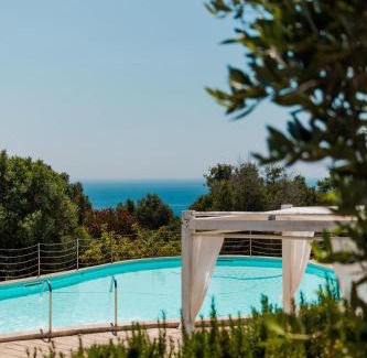 Marina di Marittima Hotel | Experience Marenea Suite Hotel: 5-Star Oceanfront Bliss