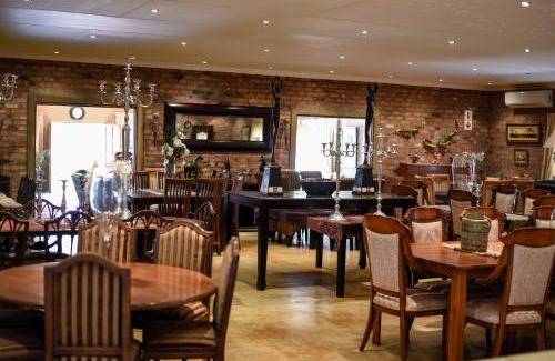 Mooinooi House | Discover Maretlwane Guesthouse: Rated 9/10 with Pool Access