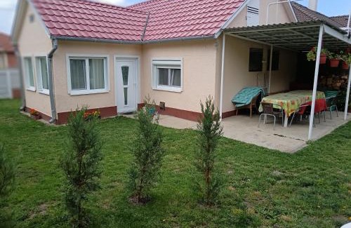 Hajduszoboszlo House | Family-Friendly Stay at Margó Vendégházak 2
