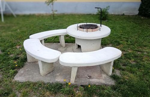 Hajduszoboszlo House | Family-Friendly Stay at Margó Vendégházak 2