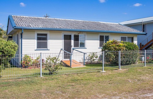Brooms Head House | Oceanfront Retreat at Marg's - 61 Ocean Rd, Brooms Head
