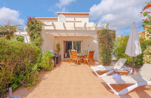 Casas de Torrat Ski Chalet | Inviting Bungalow in Calpe with Pool and Spa for 6 Guests
