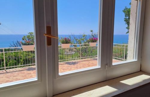 San Lucido Bed & Breakfast | Margareth suite and terrace