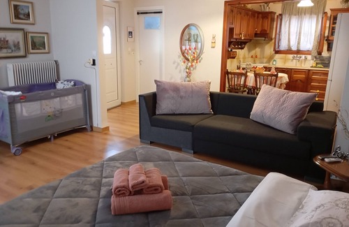 Aria Cottage | Relaxing Retreat: Margarita's Cottage Near Historic Nafplio