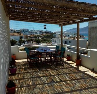 Koufonisia Apartment | Family-Friendly Margarita's Studios with Top Guest Ratings