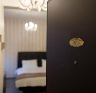 Omonia Apartment | Family-Friendly Margarita's Suites with High Guest Ratings