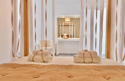 Ampelas House | Exceptional Stay at Margarita Studios Ambelas with Ocean View