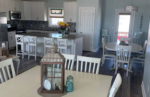 Topsail Beach House | Top-Rated Margaritaville: Oceanfront Home with Spa & Views