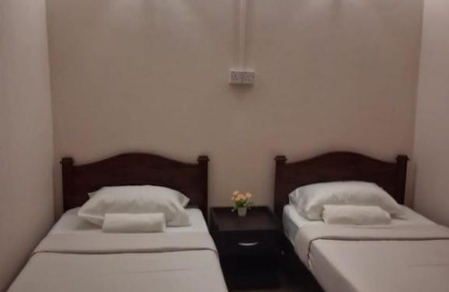 Kuala Penyu House | Cozy Margereth Cottage with Kitchen Amenities Awaits You