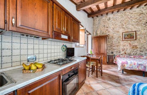 Giano dell'Umbria House | Inviting Margherita - Agriturismo Fogliani with Pool & Pets