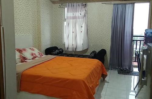 Pondokcina Apartment | Budget-Friendly Stay at Margonda Residence MARES with Pool