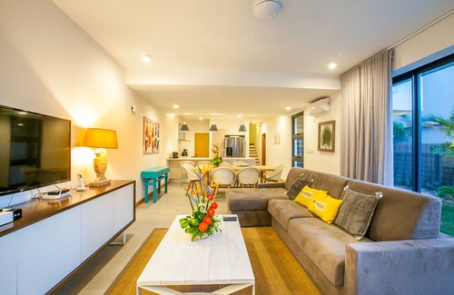 La Preneuse Villa | Discover Marguery Villas: Guest Rated 9.8 with Ocean Views