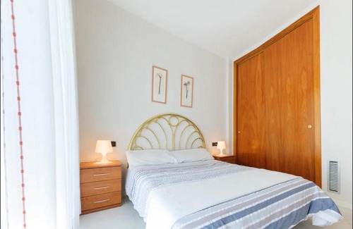 Blanes Apartment | Relax at Maria Apartment with Ocean View and Pool Access