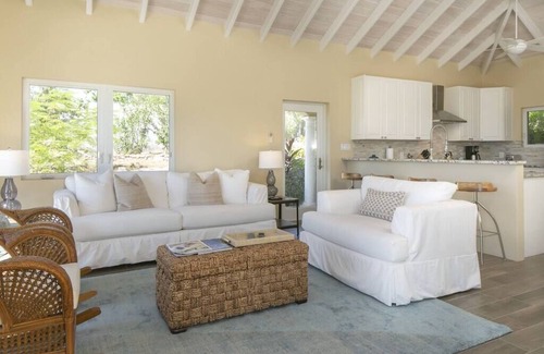 Great Cruz Bay Villa | Maria Bluff Cottage: Oceanfront Getaway with Private Pool