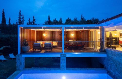 Elia Villa | Relax at Maria Elena Villas II with Oceanfront Views