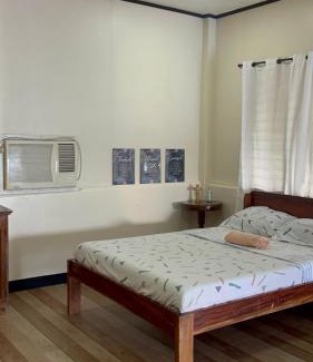 Masbate City Apartment | Maria Kulafu Kubo House 1 BIG BEDROOM with Wifi