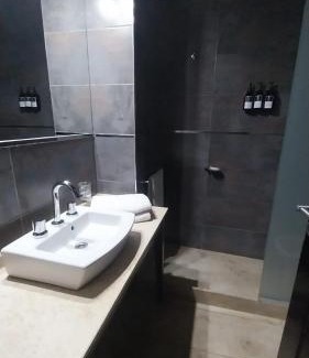 La Banda Hotel | Experience Maria's Hotel: Oceanfront Getaway with Spa