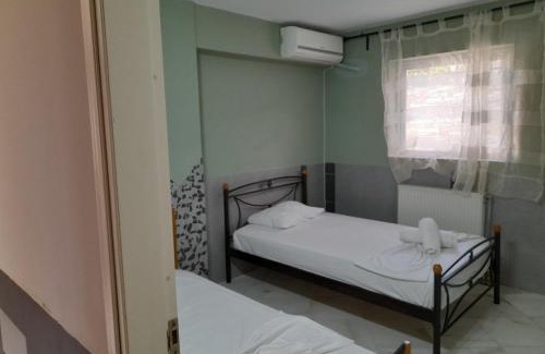 Kineta House | Experience Maria’s House Kineta: Oceanfront Family Retreat