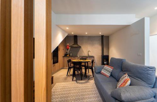 Viana do Castelo Apartment | Experience Comfort at Maria Veiga Guest House - 4 Stars!