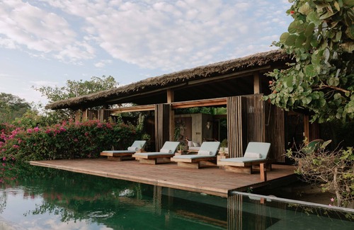 El Cacalote Villa | Experience Comfort at Mariana Trevino Castillo Hotel
