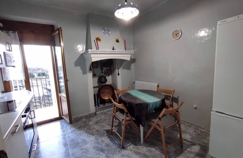 Biescas Cottage | Top-Rated Maribel Tourist Apartment with Spa & Kitchen