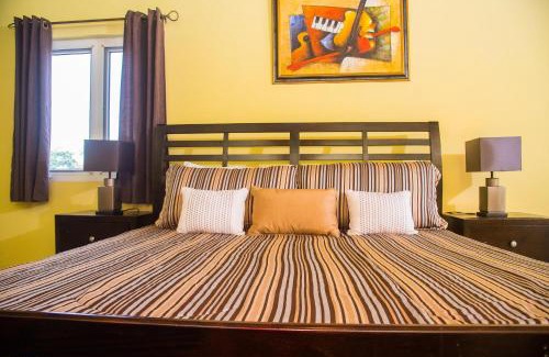 Ocho Rios Apartment | Relax at Maribella: Oceanfront Retreat in Ocho Rios