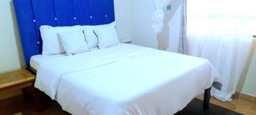 Kakamega Apartment | Family-Friendly Retreat at Maridadi Place - Rated 8/10