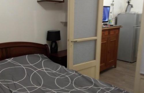 Beaulieu-sur-Loire House | Marie-Emma: Free WiFi & Family-Friendly Comfort Await