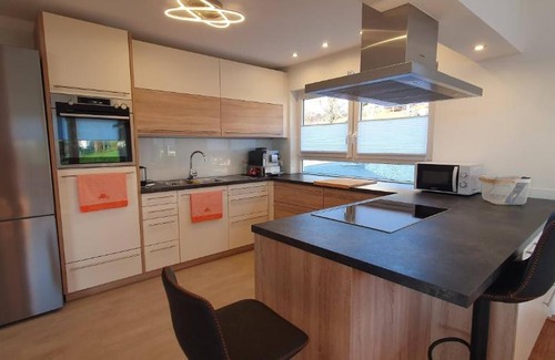 Neuffen Apartment | Kid-Friendly Retreat at Marie's Sonnenterrasse - Rated 9.8