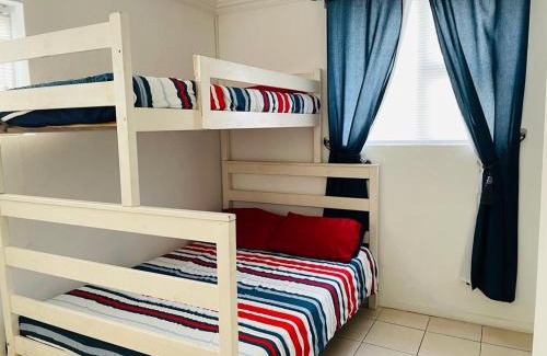 Arniston Apartment | Pet-Friendly Mariette's Cottage: Family-Friendly Retreat