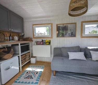 Slavonice Other | Discover Mariibee Maringotka: Family-Friendly Retreat