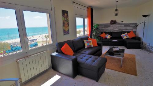 Masnou Apartment | Oceanfront MARILU SEAVIEW Apartment - 4-Star Rated Getaway