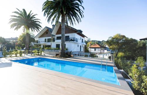 Hondarribia Apartment | Family-Friendly Stay at Marina by Basquelidays - Rated 9.3