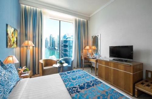 Dubai Marina Hotel | Oceanfront Serenity at Marina Byblos Hotel - 4-Star Retreat