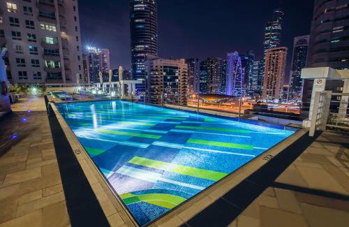 Dubai Marina Hotel | Oceanfront Serenity at Marina Byblos Hotel - 4-Star Retreat