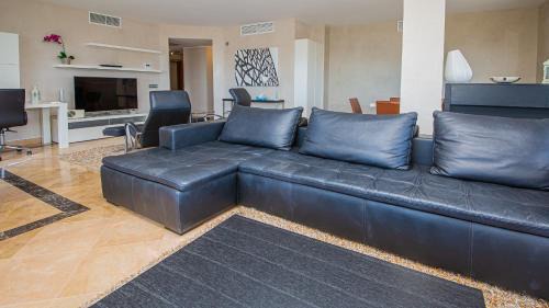 Castillo de Sabinillas Apartment | Relax at Marina del Castillo: Poolside Family Retreat