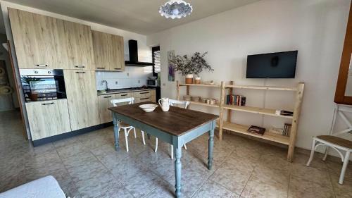 Marina di Andrano House | Oceanfront Retreat: Marina di Andrano - Pet Friendly Stay