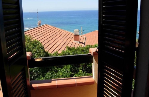 Marina di Gutturu Flumini Apartment | Oceanfront Escape at Marina Di Arbus: 10/10 Guest Rated