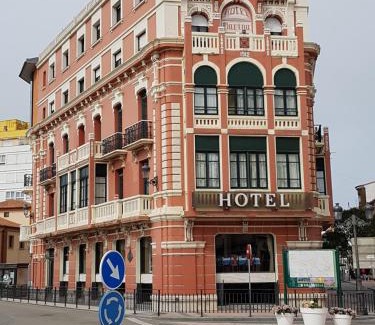 Ribadesella Hotel | Family-Friendly Marina Hotel: Great Guest Reviews Await