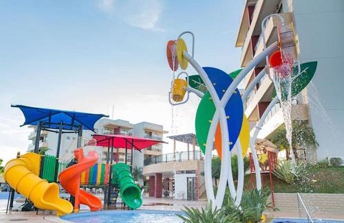 Centro Apartment | Marina Flat e Náutica: 10/10 Stay with Pool & Hot Tub