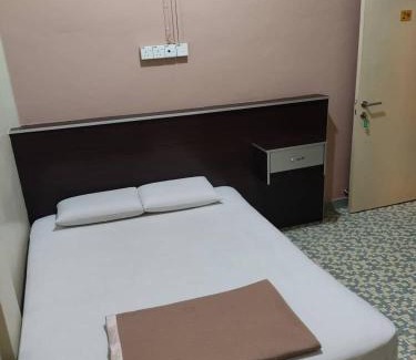 Dusun Nyior Hotel | Budget-Friendly Marina Hotel Kemaman: Ideal for Families