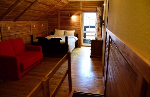 Rydzewo House | Cozy Marina Lester House: Pet-Friendly and Family Approved