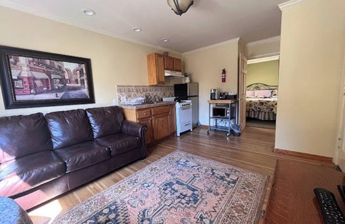 Marina District Hotel | Enjoy Comfort at Marina Motel with Spa and Family Amenities