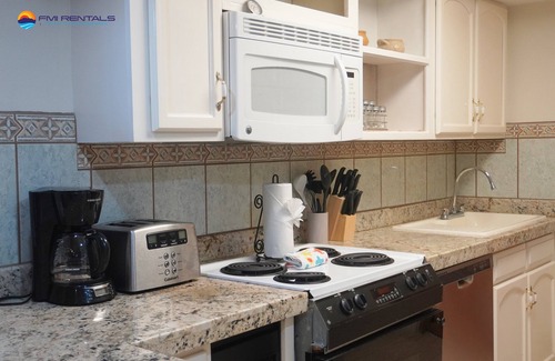 Puerto Penasco Villa | Relax at Marina Pinacate Villa-12 with Poolside Ocean Views