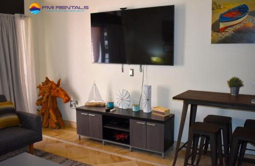Bella Vista Apartment | Oceanfront Escape at Marina Pinacate A-121: 10/10 Rated