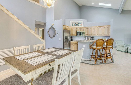 St. James Apartment | Marina & Pool: Roomy Golf-view Home in Southport