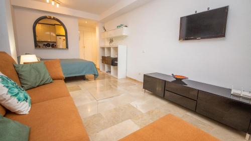 Castillo de Sabinillas Apartment | Marina Real 211